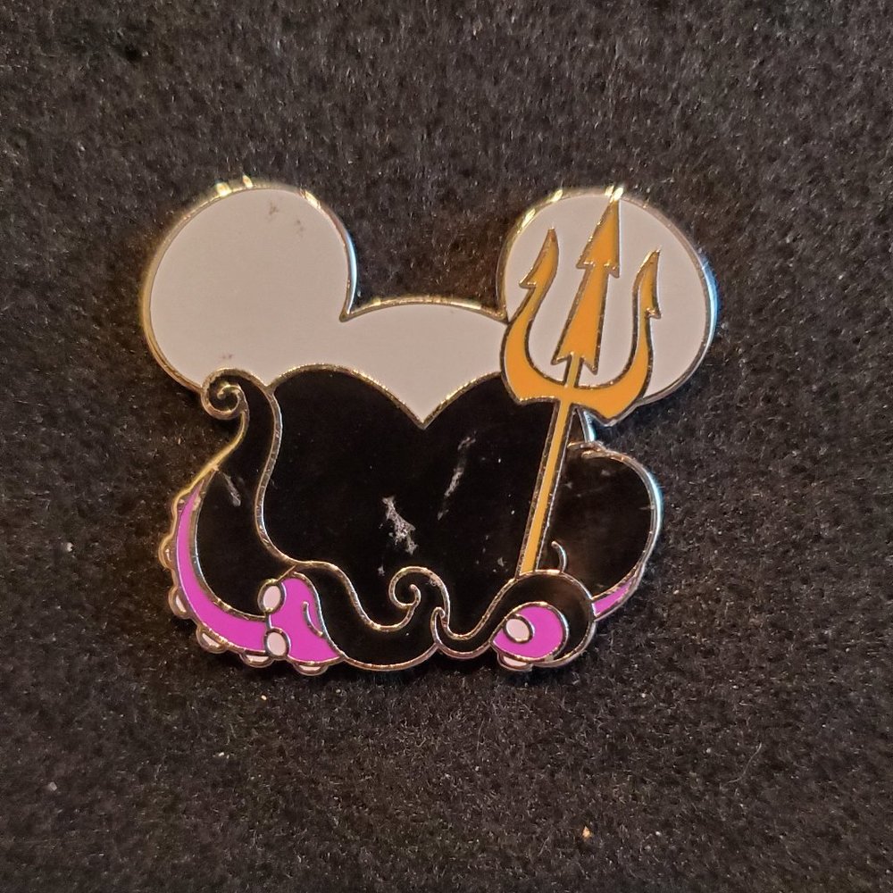 Ursula Mickey Ear pin